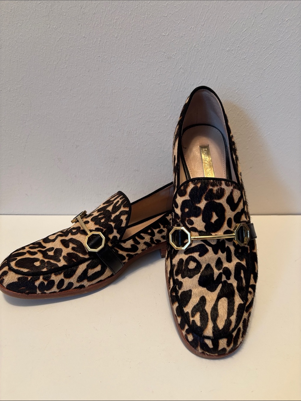 Louise et Cie Leopard Print Loafers with Gold Accent 7.5